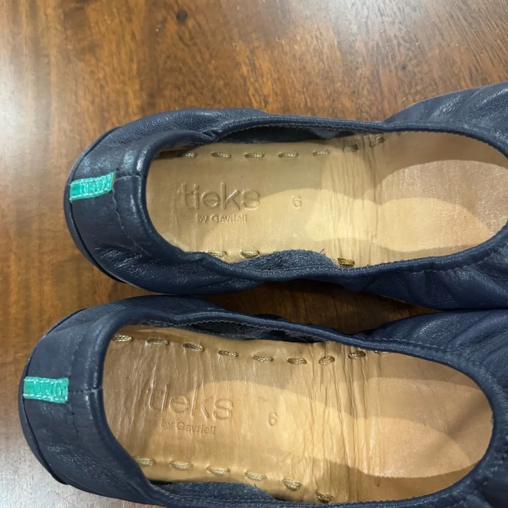 Tieks by Gavrieli California Navy Tieks Flats Size 6 - Picture 3 of 5